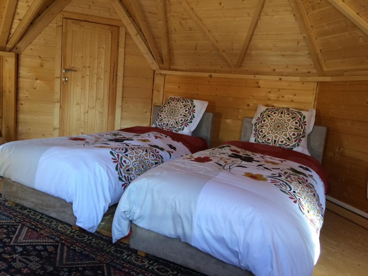 Les Relais D'Isira Bed & Breakfast Dabo Екстериор снимка